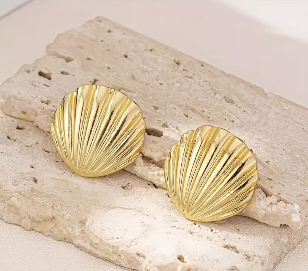 Seashell Radiance Earrings